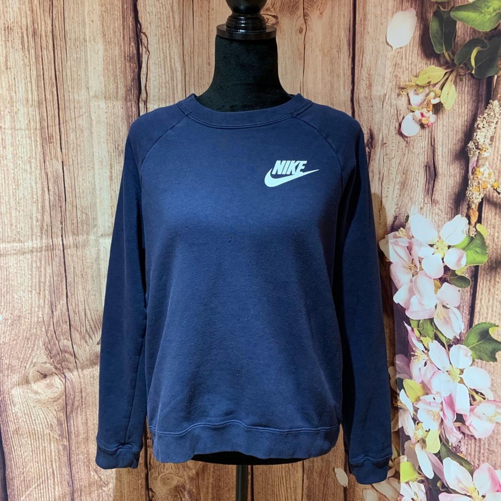 Women’s Nike Sweatshirt